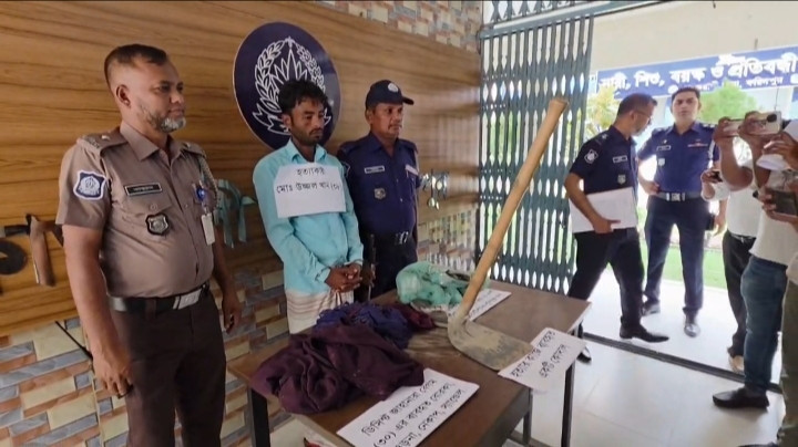 ফরিদপুরে মা-মেয়ে হত্যা মামলার রহস্য উদঘাটন, পরকীয়া প্রেমিক গ্রেফতার
